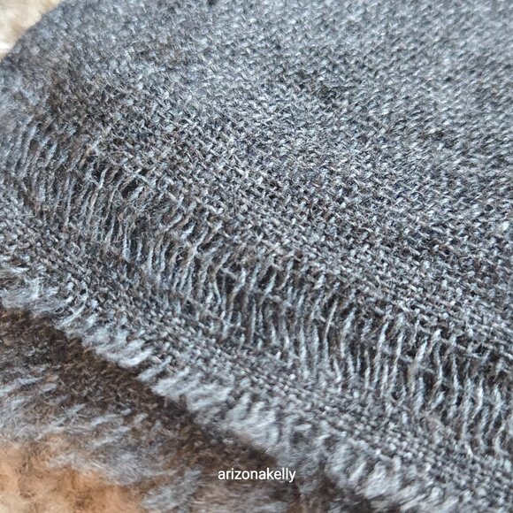 NWT Cashmere Scarf Woven Graphite Dark Grey Nepal - Picture 4 of 12